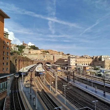 Apartment In Centro A 250m Stazione Di Principe