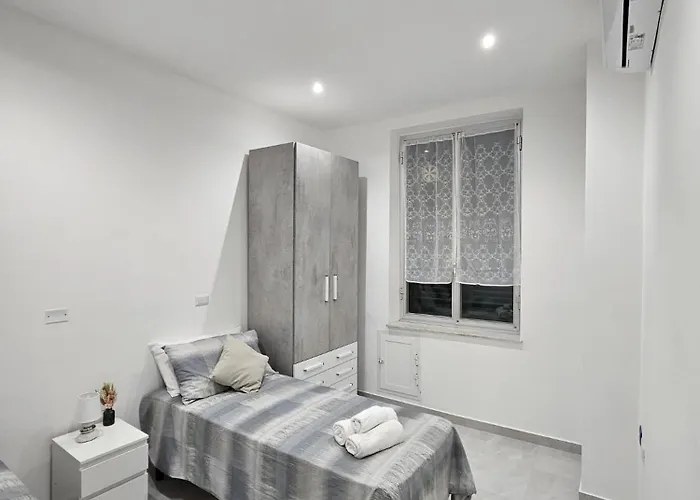 Apartmán In Centro A 250m Stazione Di Principe