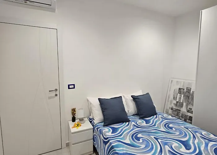 In Centro A 250m Stazione Di Principe Janov